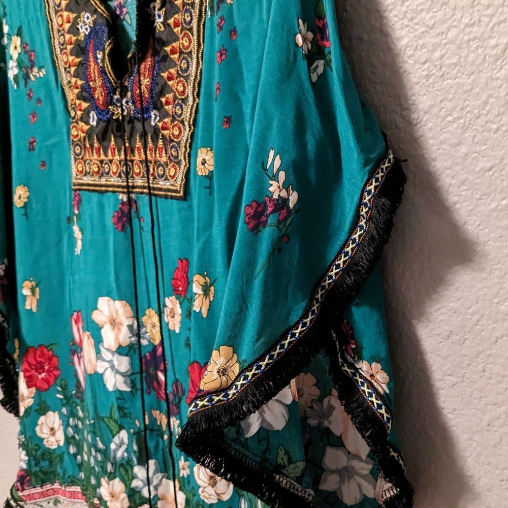 NEW Artisan Colorful Art Turquoise Cape Poncho Top Shawl Floral Embroidery One - Picture 5 of 8